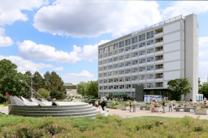 فتح باب التقديم لطلاب الدراسات العليا بكليتي الطب البيطري والزراعة جامعة بنها للمشاركة في برنامج ايراسمس بلس (Erasmus+ KA171) بجامعة علوم الحياة في براغ بالتشيك